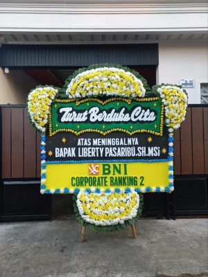 Papan Bunga Duka di Kantin