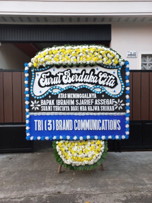Papan Bunga Duka di Kantin